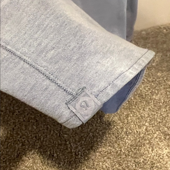 Lululemon Men's Blue Button Up Shirt M - Picture 2 of 3